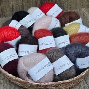 Bild på Soft Silk Mohair garn från Knitting for Olive